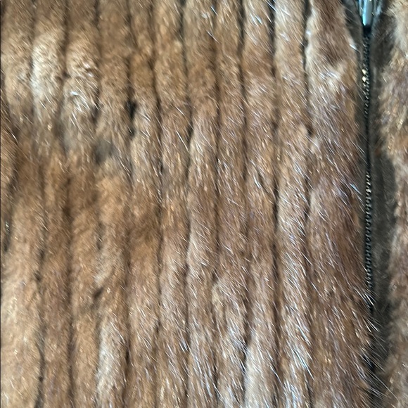 Brown vintage rabbit Fur Jacket, size 6. - Picture 9 of 10
